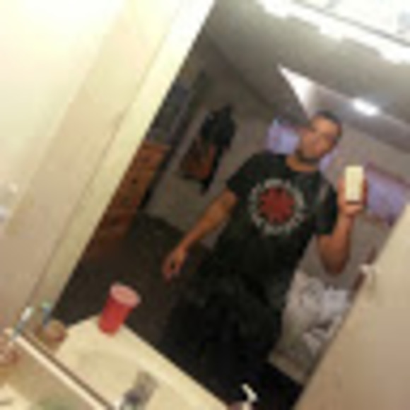 Meet your Posher, Daniel - Picture 1 of 1